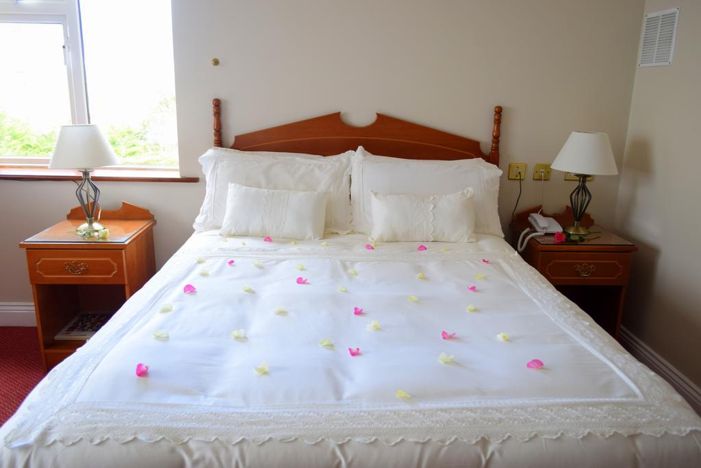 Rhu Glenn Hotel Waterford Bagian luar foto