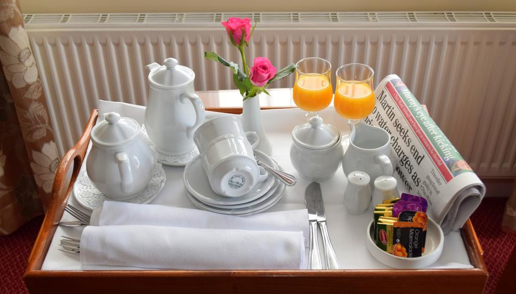 Rhu Glenn Hotel Waterford Bagian luar foto