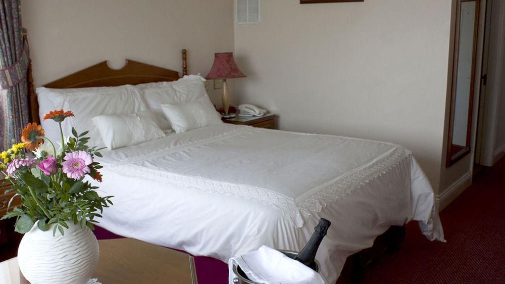 Rhu Glenn Hotel Waterford Bagian luar foto