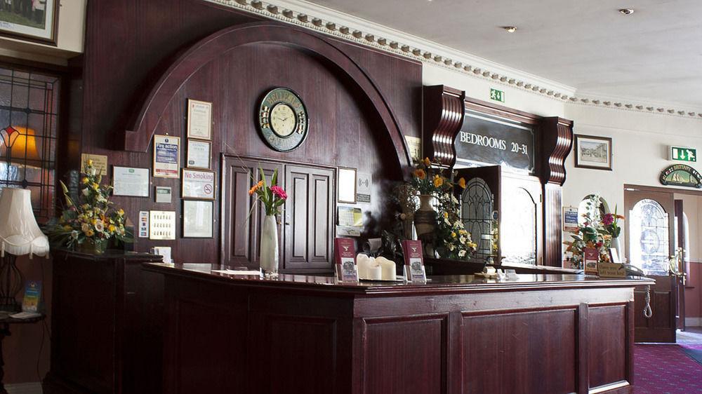 Rhu Glenn Hotel Waterford Bagian luar foto