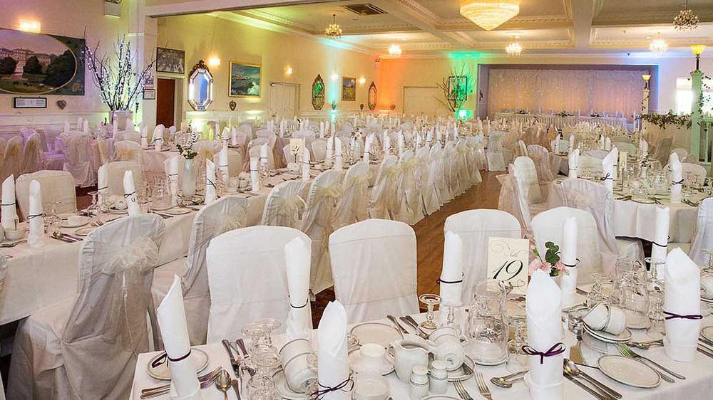 Rhu Glenn Hotel Waterford Bagian luar foto