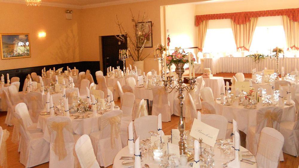 Rhu Glenn Hotel Waterford Bagian luar foto